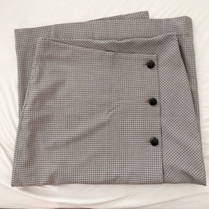 Aritzia babaton billy skirt 🌸